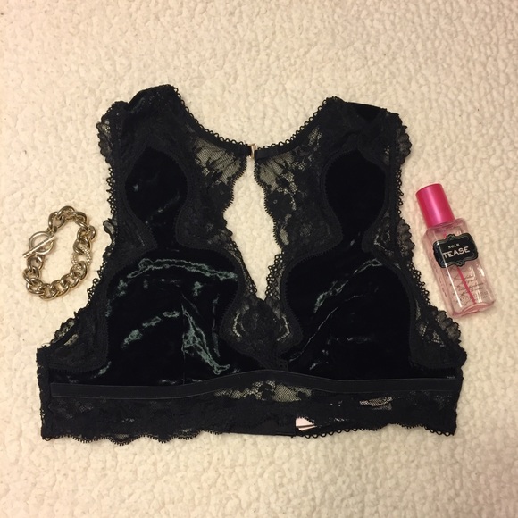 Victoria's Secret Other - 2 FOR $20 BRAS! VS DreamAngels Velvet Bra NWT